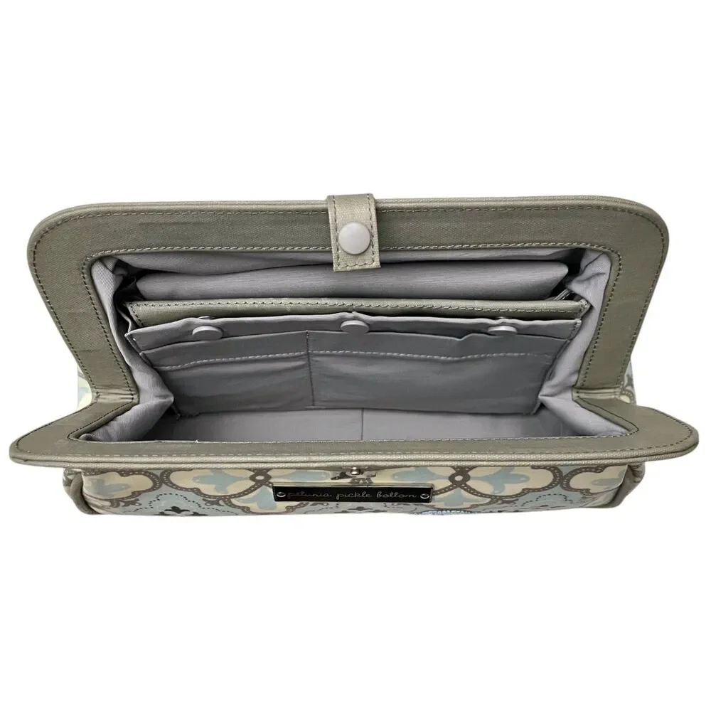 Petunia Pickle Bottom Cross Town Clutch Classically Crete Diaper Bag NWT Blue